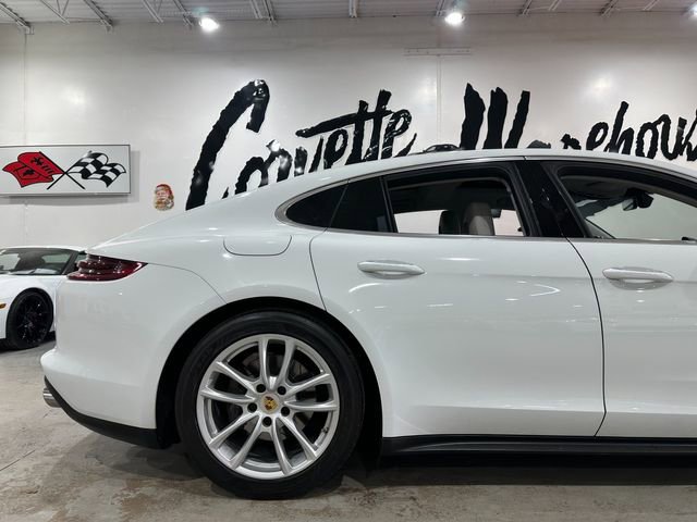 Used 2017 Porsche Panamera 4S w/ Sport Package image 4