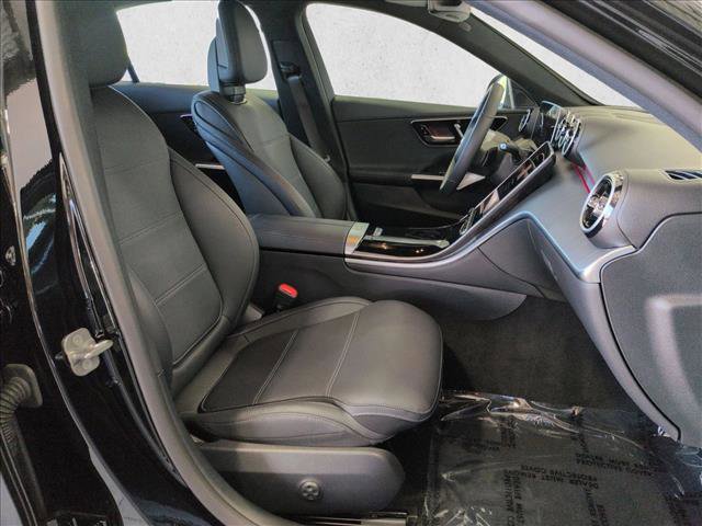 Used 2025 Mercedes-Benz C 300 Sedan image 21