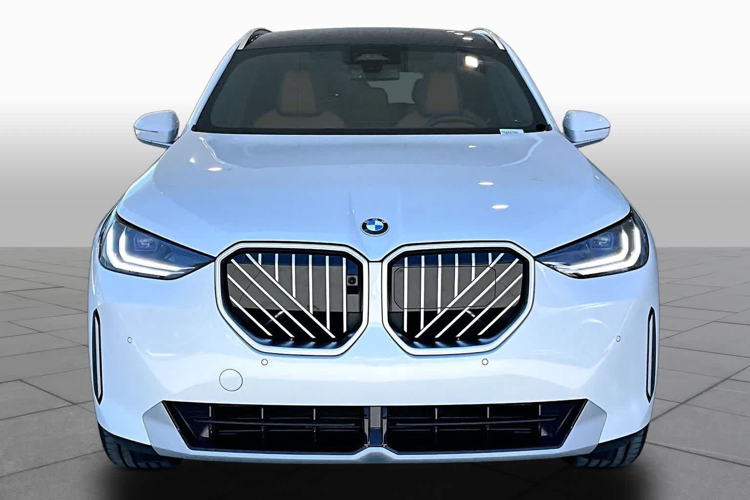 New 2026 BMW X3 xDrive30i w/ Premium Package AWD/4WD image 3