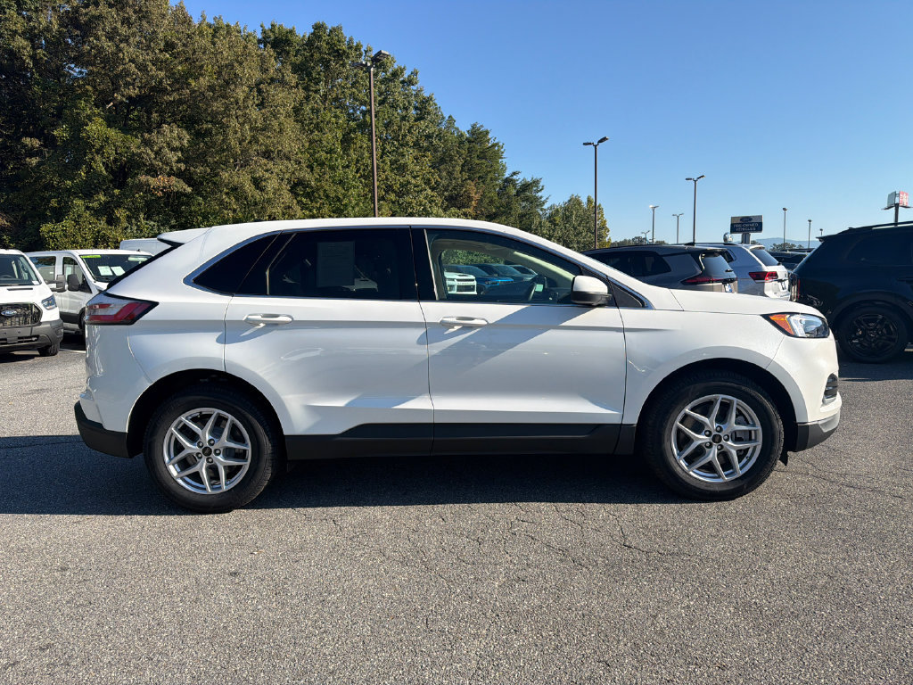 Used 2023 Ford Edge SEL w/ Convenience Package AWD/4WD image 8