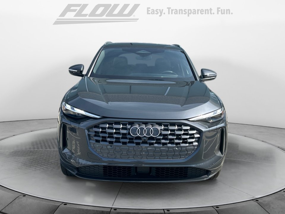 Certified 2025 Audi Q5 Premium w/ Convenience Package AWD/4WD image 3