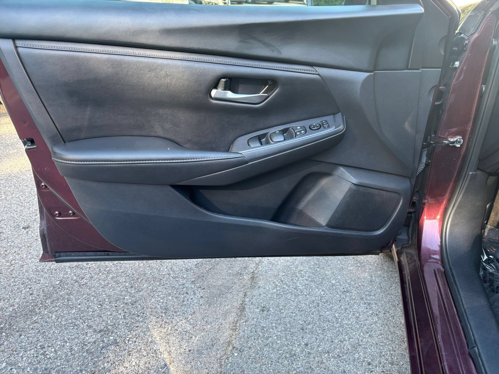 Used 2024 Nissan Sentra SV FWD image 15