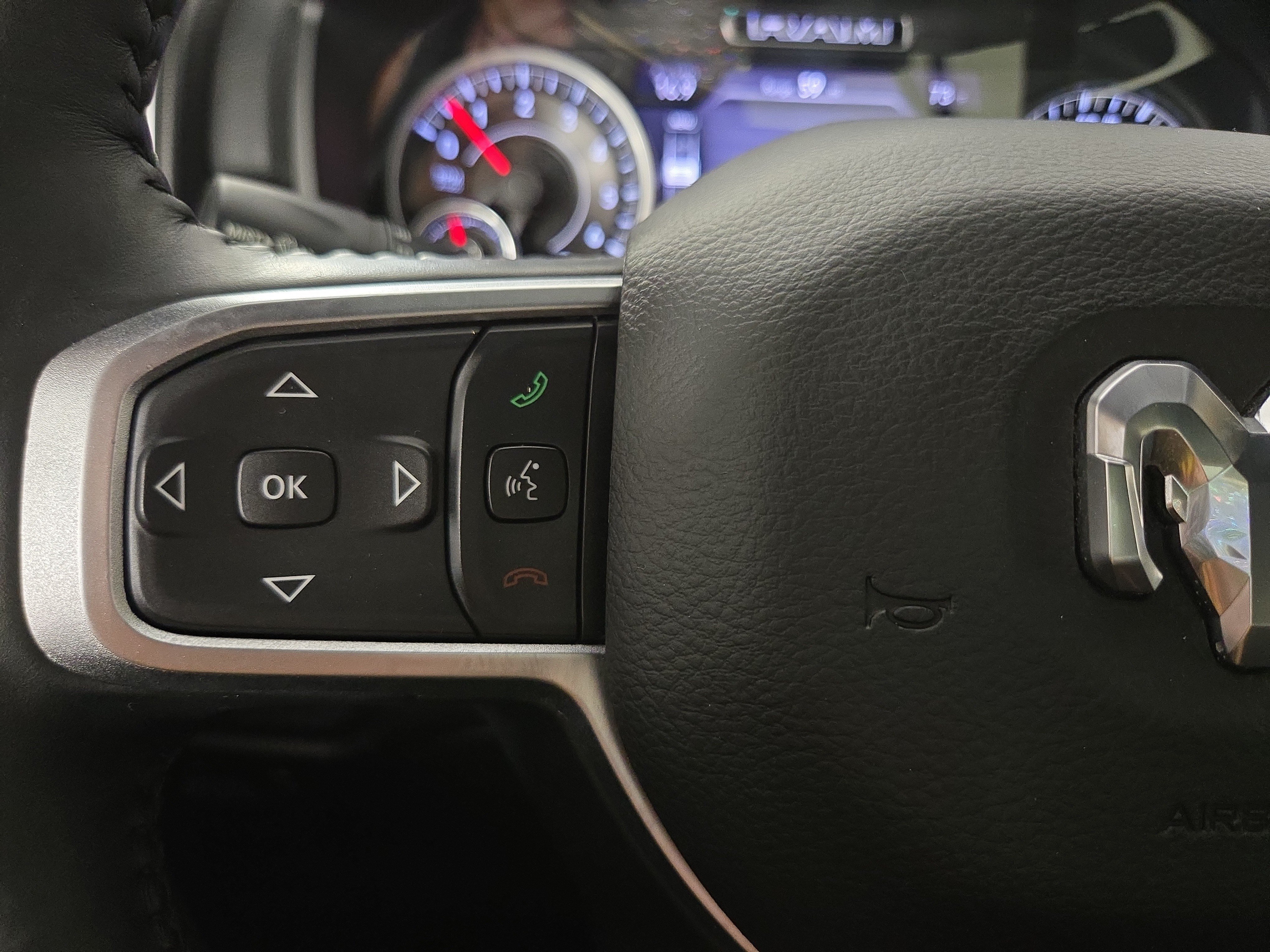 Certified 2019 RAM 1500 Big Horn AWD/4WD image 16