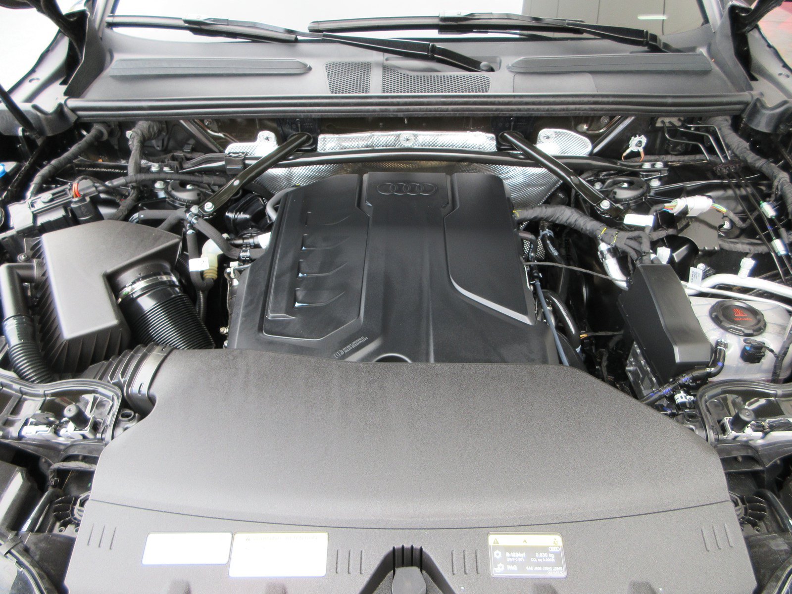Used 2025 Audi Q5 Prestige AWD/4WD image 48