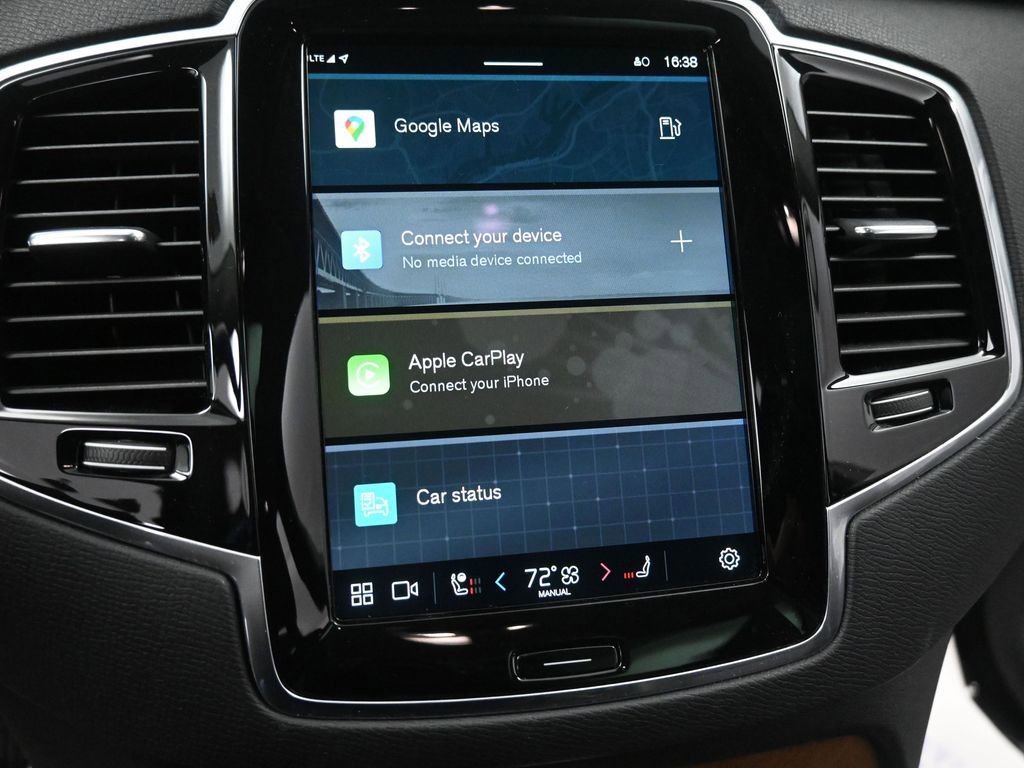 Used 2024 Volvo XC90 B6 Plus image 39