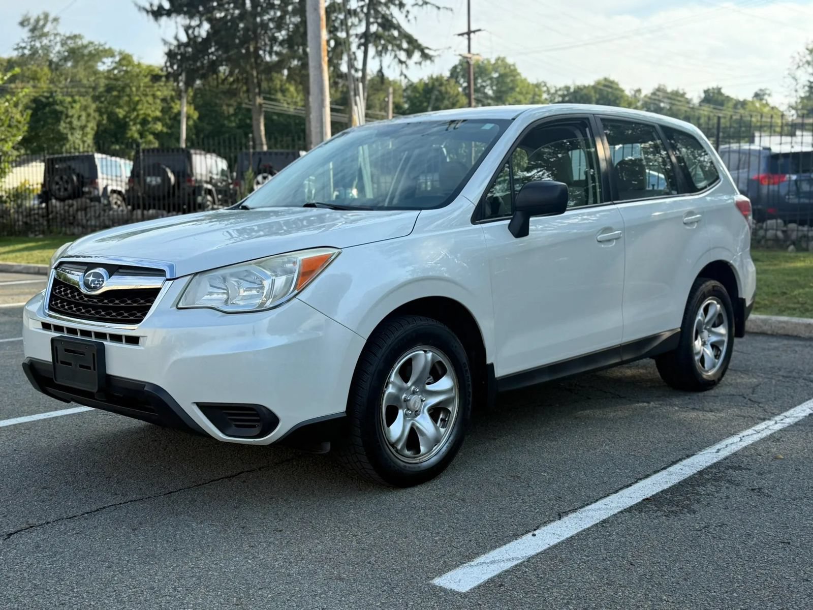 Used 2014 Subaru Forester 2.5i AWD/4WD image 8