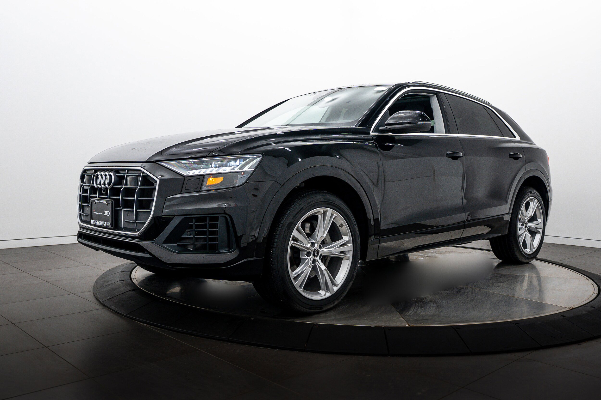 Certified 2023 Audi Q8 Premium w/ Convenience Package AWD/4WD image 7
