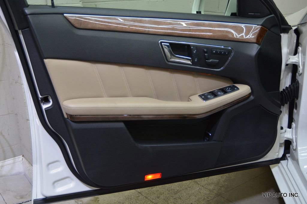 Used 2011 Mercedes-Benz E 350 4MATIC Wagon image 7