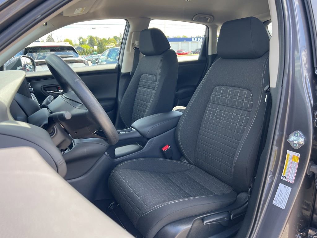 Used 2024 Honda HR-V LX image 17
