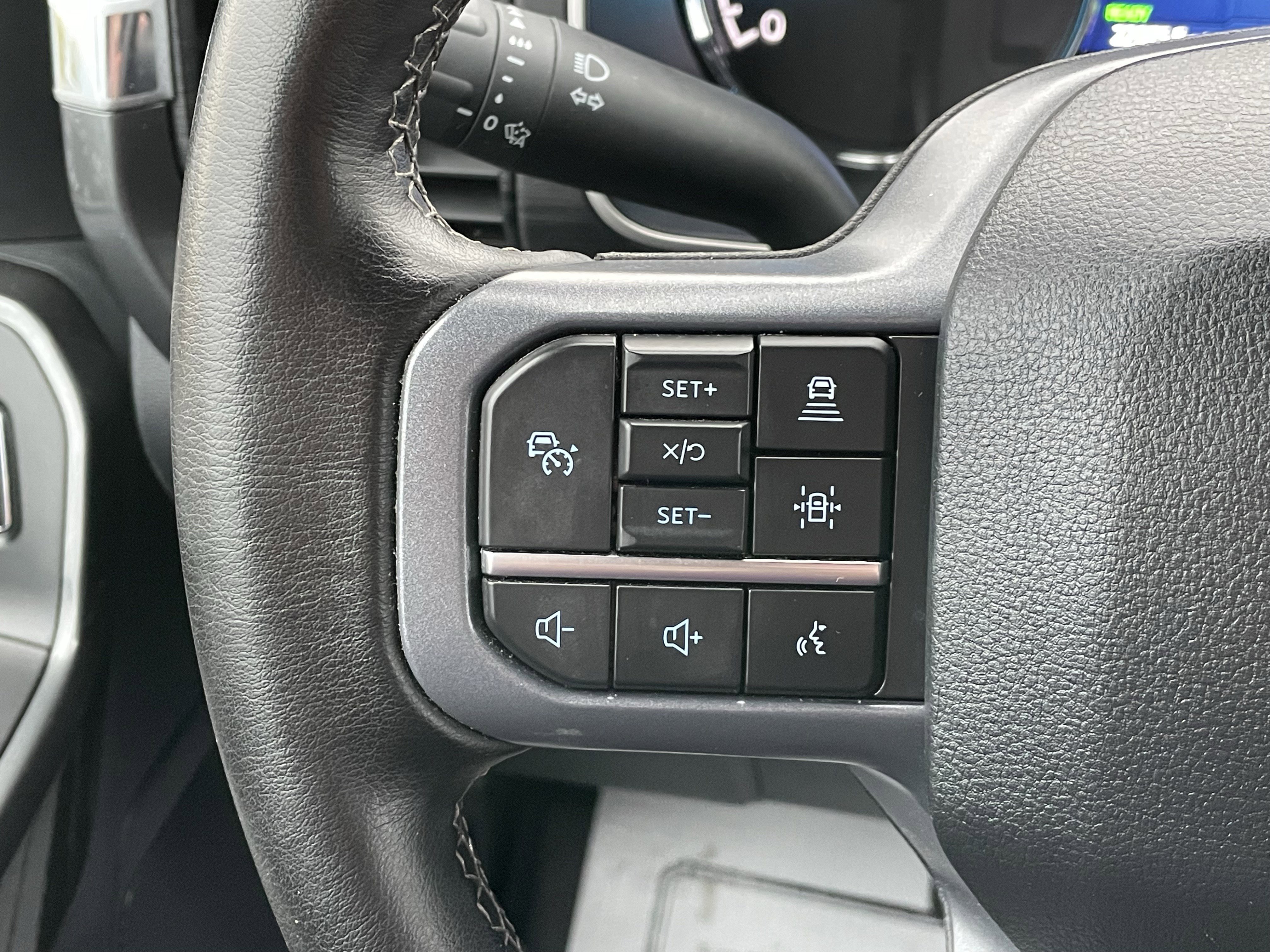 Used 2023 Ford F150 XLT w/ Equipment Group 302A High image 18