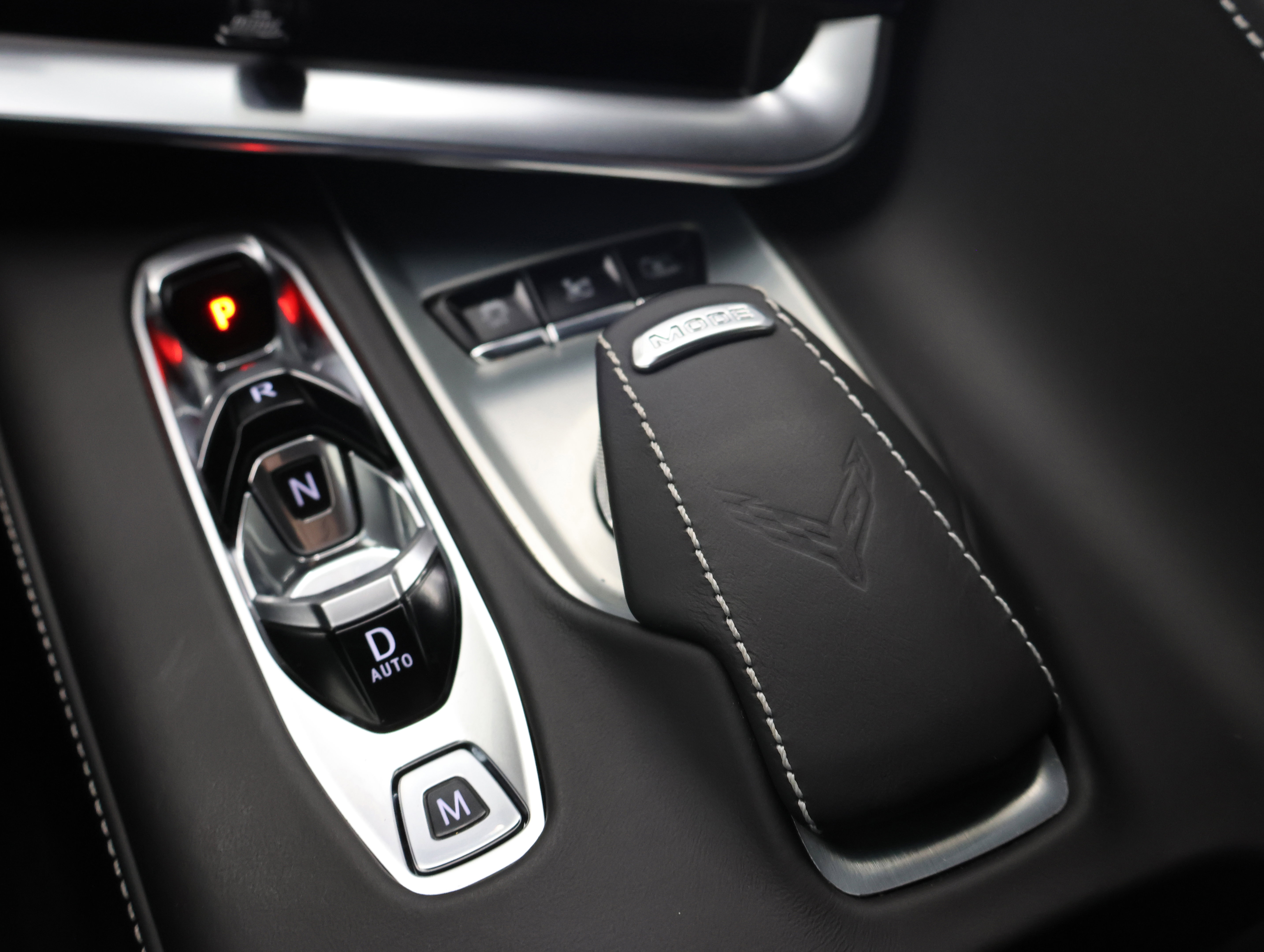 Used 2023 Chevrolet Corvette Stingray Premium Cpe w/ Z51 Performance Package image 40