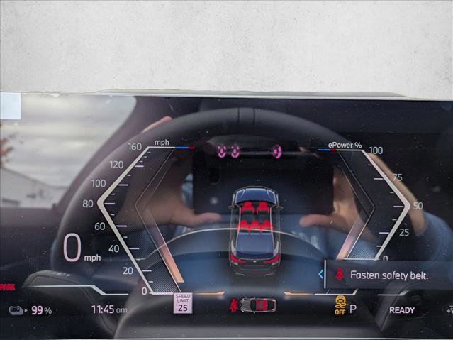 Used 2025 BMW i4 xDrive40i image 11