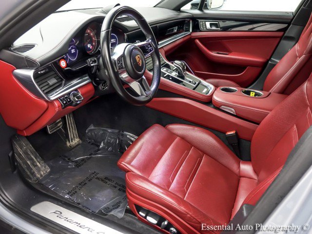 Used 2018 Porsche Panamera 4S image 13