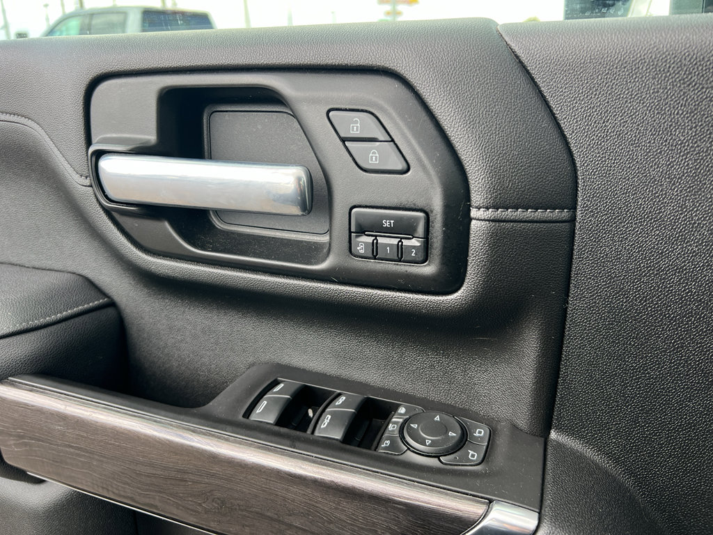 Used 2021 Chevrolet Silverado 3500 LTZ w/ LTZ Premium Texas Edition AWD/4WD image 19