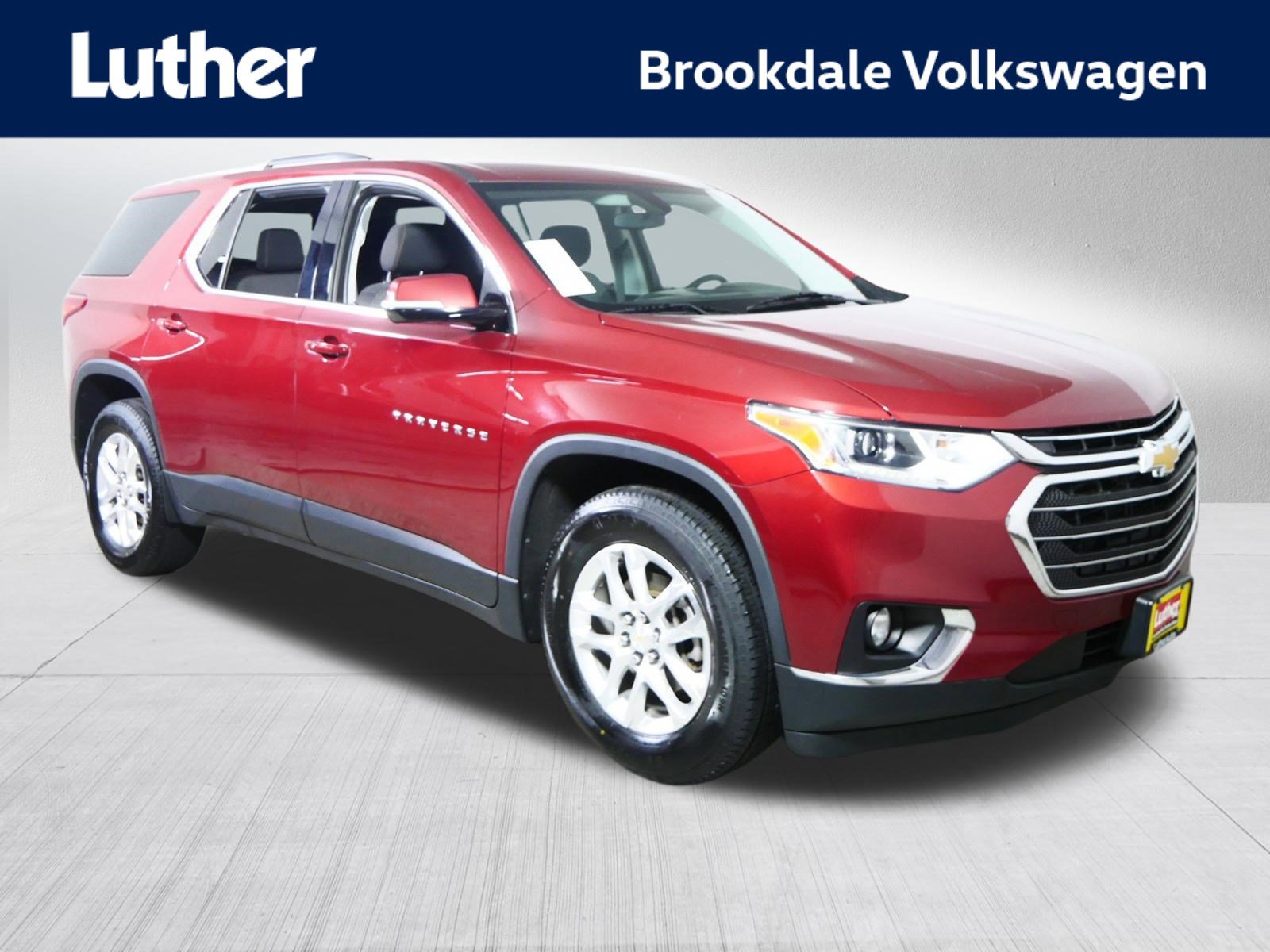 Used 2018 Chevrolet Traverse LT image 1