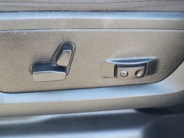 Used 2024 RAM 2500 Big Horn image 21