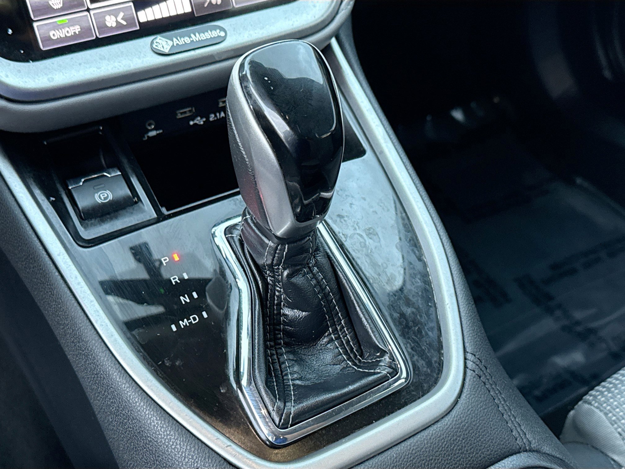 Used 2020 Subaru Outback Premium image 13