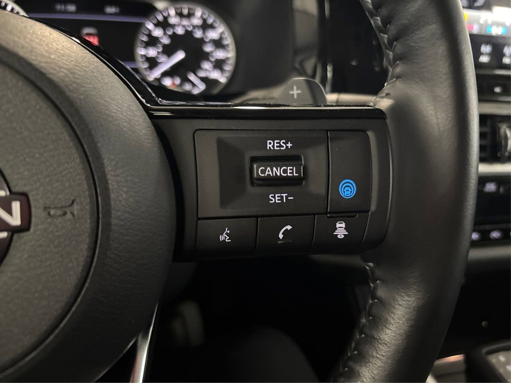 Certified 2023 Nissan Pathfinder SL w/ Lighting Package (N92) AWD/4WD image 30