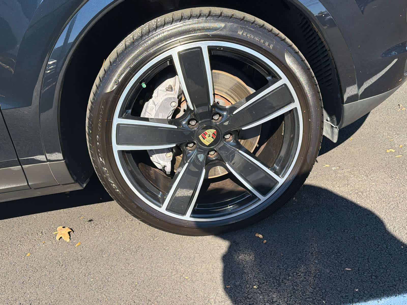 Used 2022 Porsche Cayenne Coupe AWD/4WD image 22