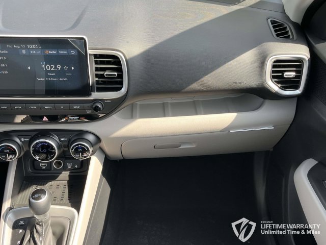 New 2026 Hyundai Venue SEL FWD image 16