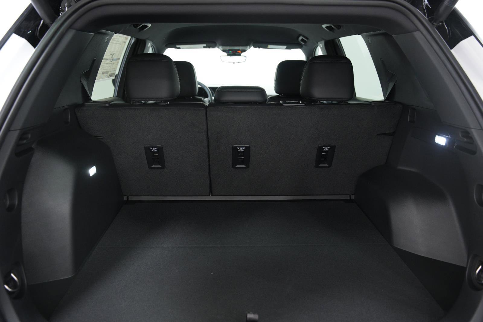 New 2026 GMC Terrain AT4 w/ Convenience Package III image 13