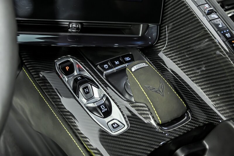Used 2024 Chevrolet Corvette Z06 w/ Z07 Performance Package RWD image 32
