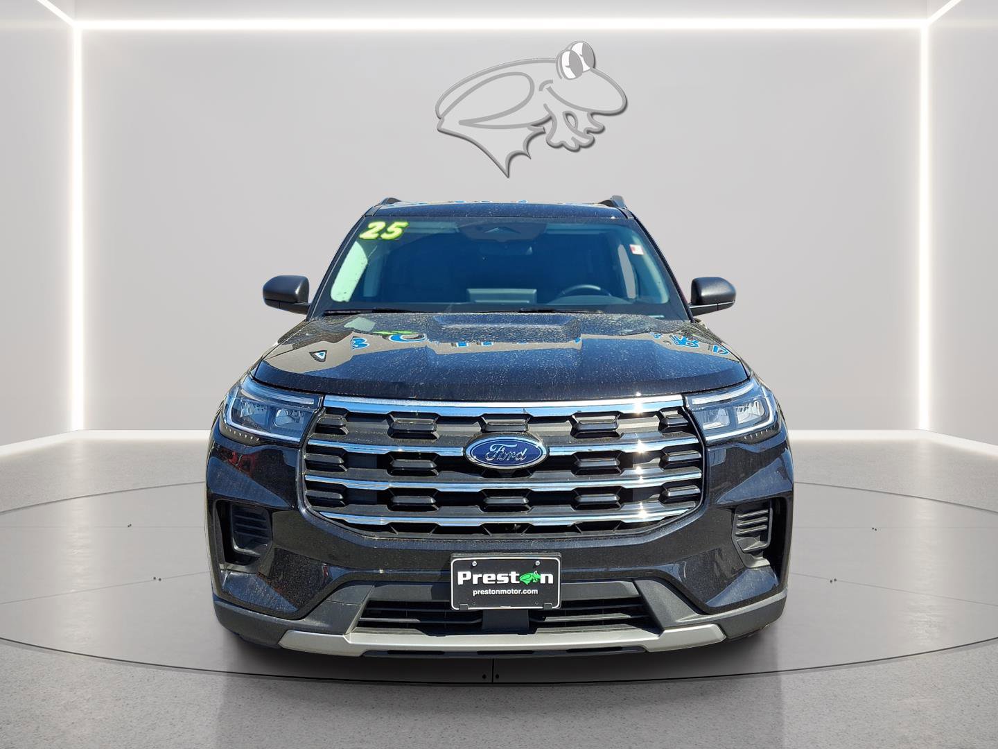 Used 2025 Ford Explorer Active image 7
