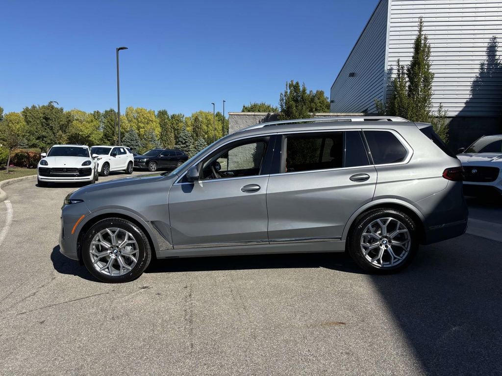 New 2026 BMW X7 xDrive40i image 4