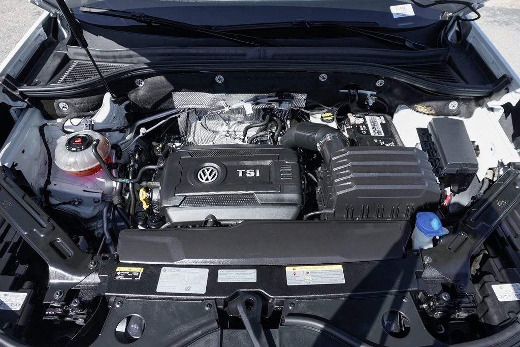 Used 2023 Volkswagen Atlas Cross Sport SE image 12