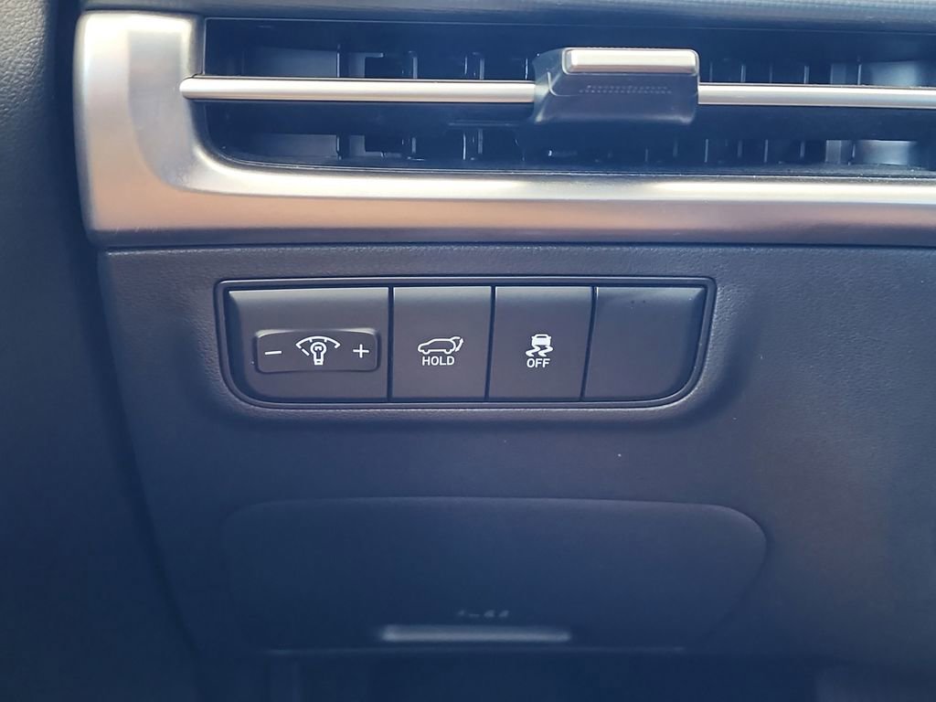 Used 2025 Hyundai Tucson SEL FWD image 23