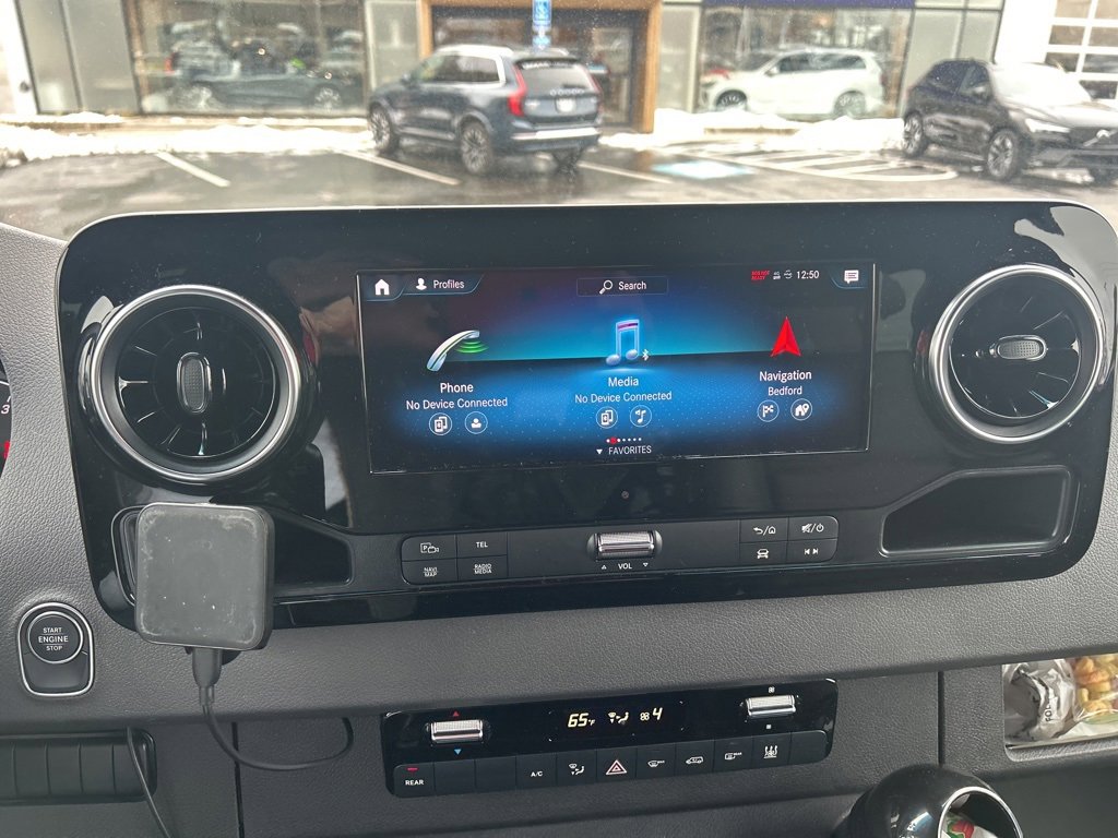 Used 2023 Mercedes-Benz Sprinter 2500 image 12