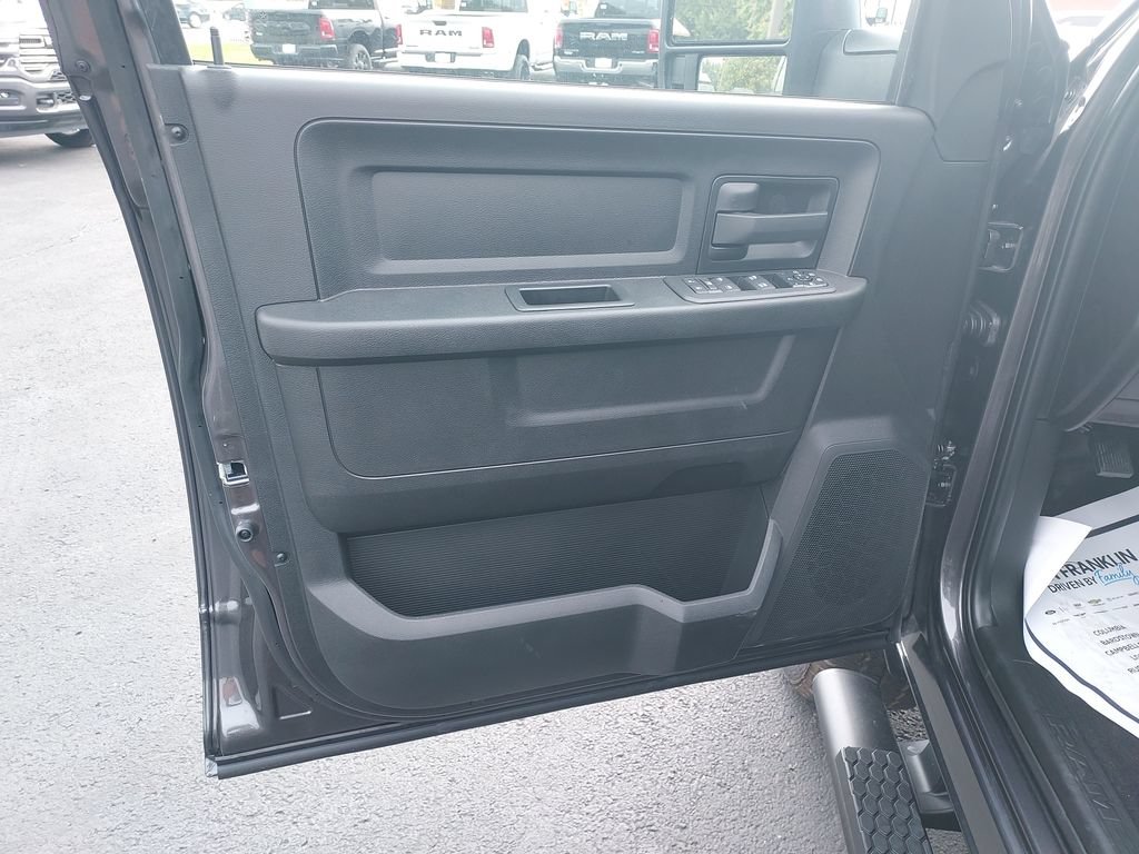 New 2027 RAM 2500 Tradesman AWD/4WD image 12