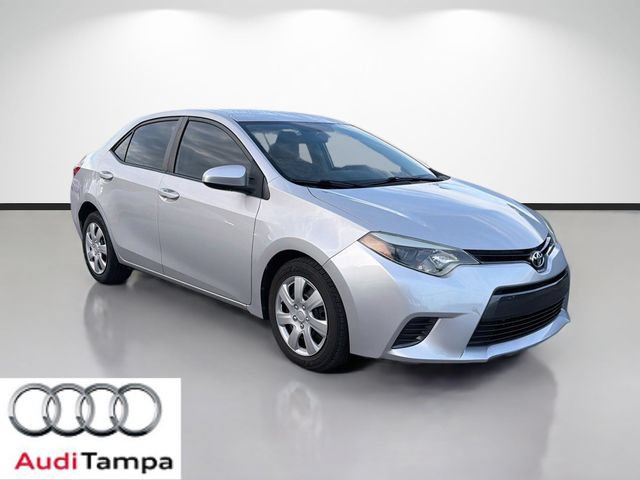 Used 2015 Toyota Corolla LE FWD image 1