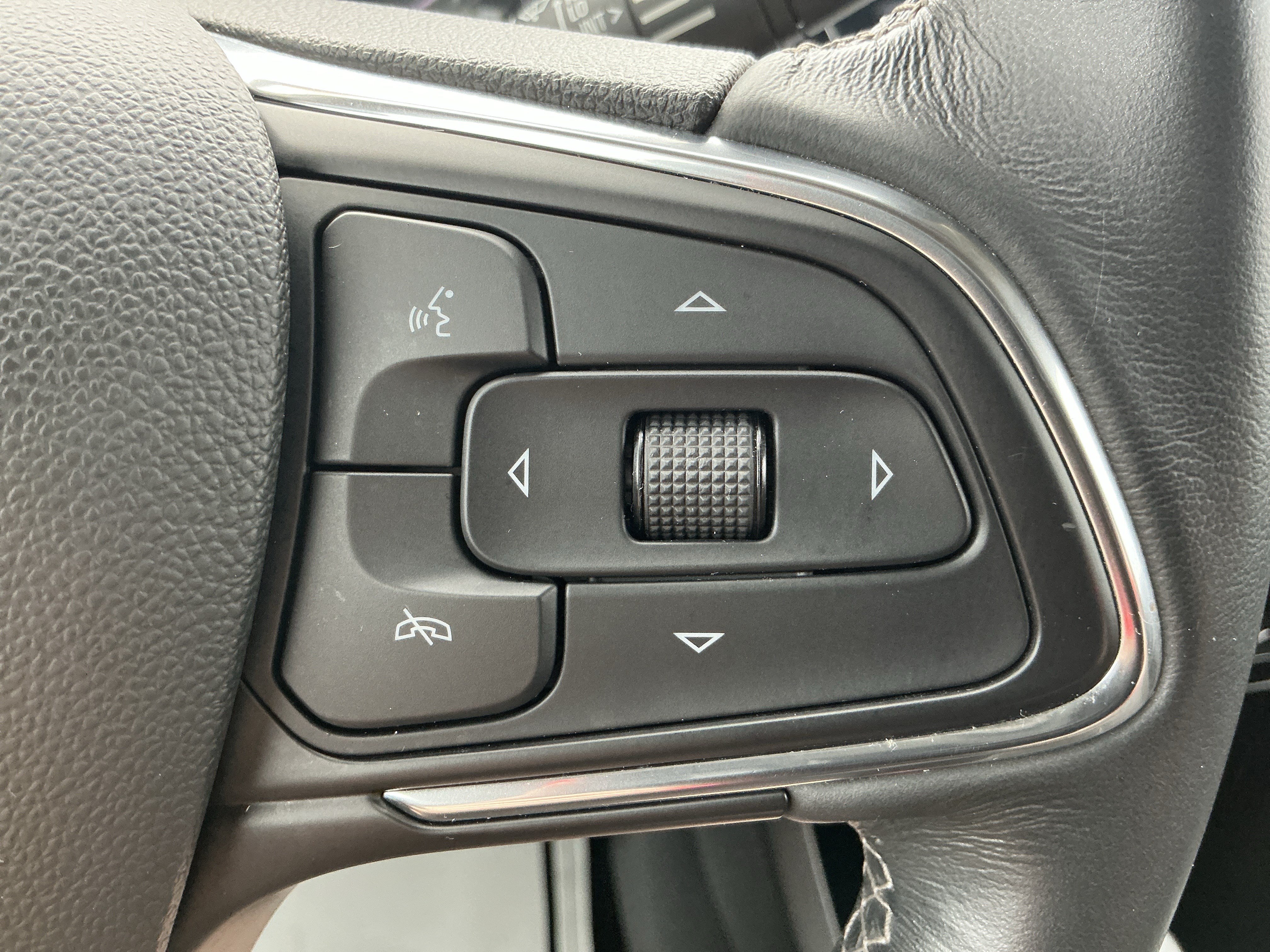Used 2022 Buick Encore GX Select FWD image 17