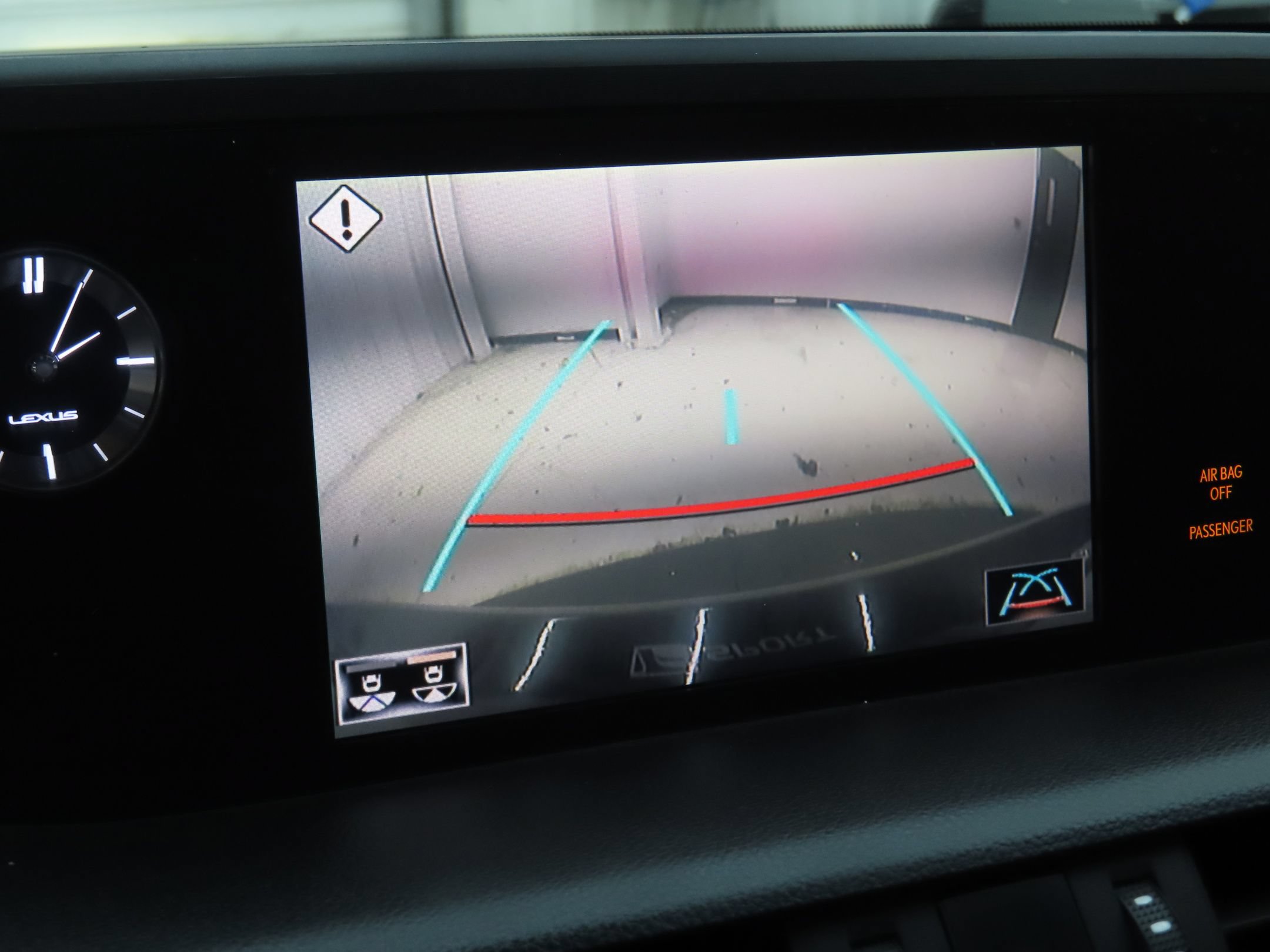 Used 2019 Lexus ES 350 F Sport w/ Accessory Package 2 FWD image 18