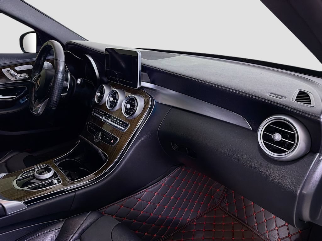 Used 2017 Mercedes-Benz C 63 AMG Sedan image 29