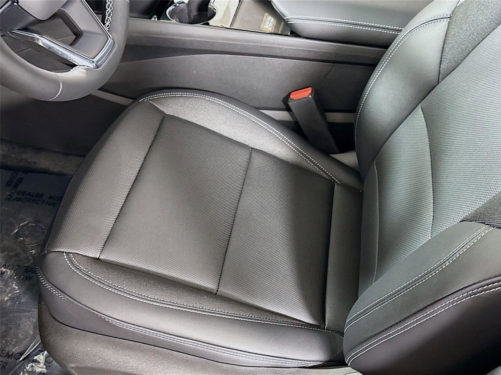 New 2026 Chevrolet Blazer EV LT AWD/4WD image 14