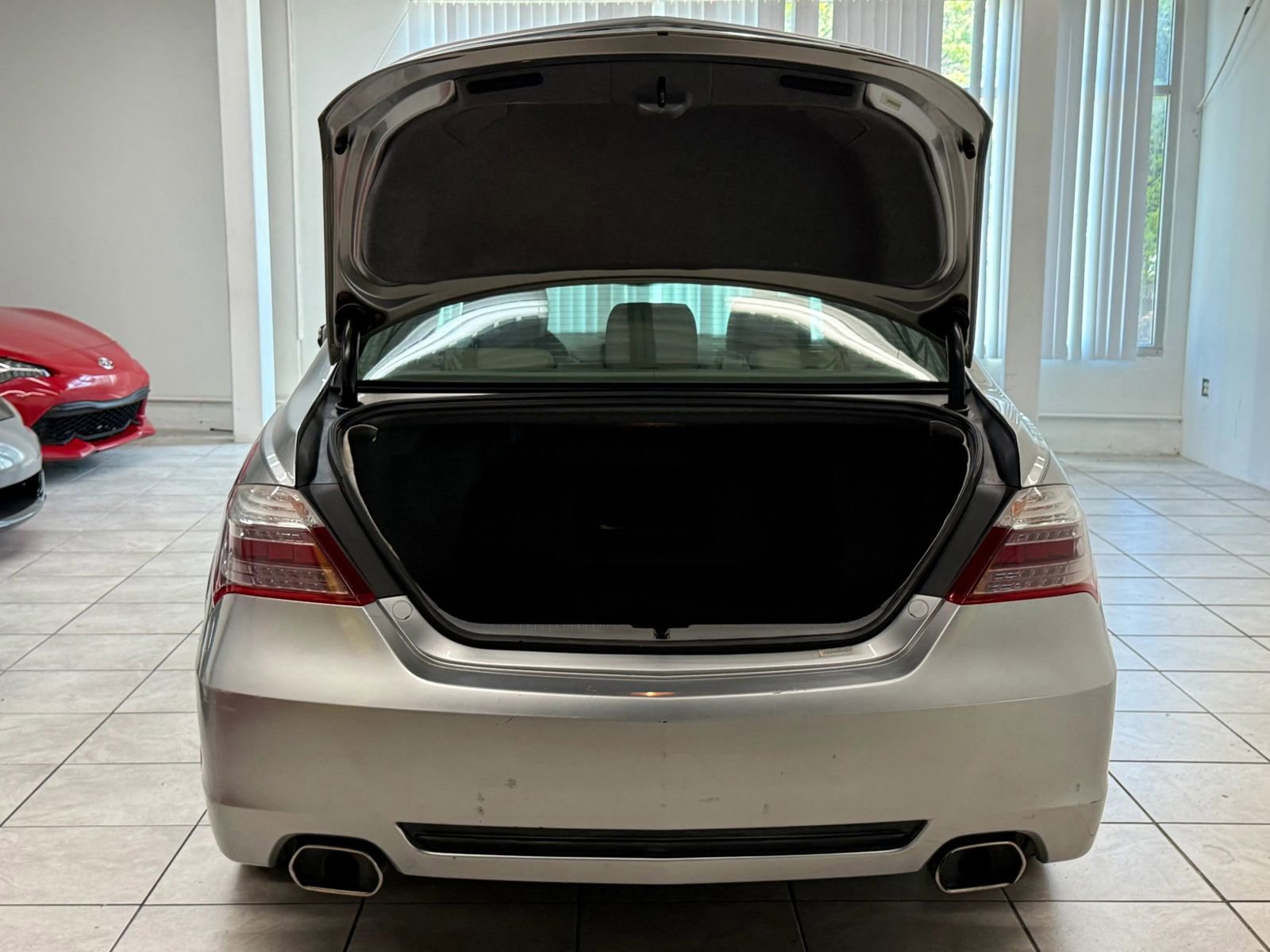 Used 2010 Acura RL AWD/4WD image 17