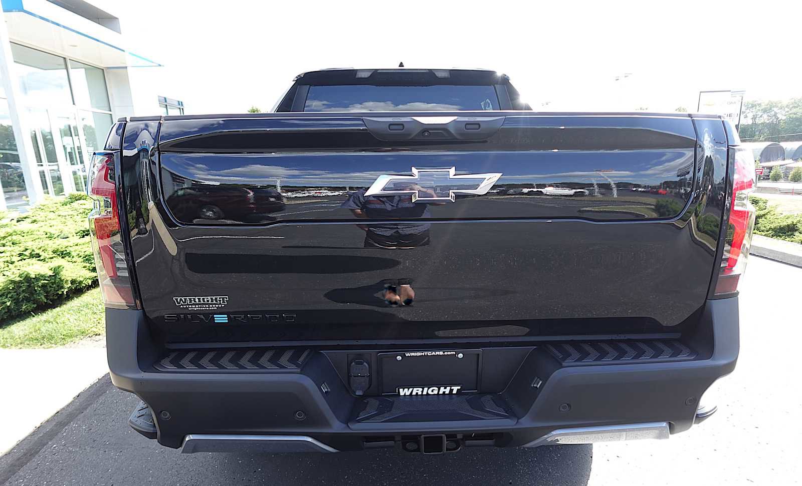 New 2026 Chevrolet Silverado EV Trail Boss w/ Plus Package AWD/4WD image 4