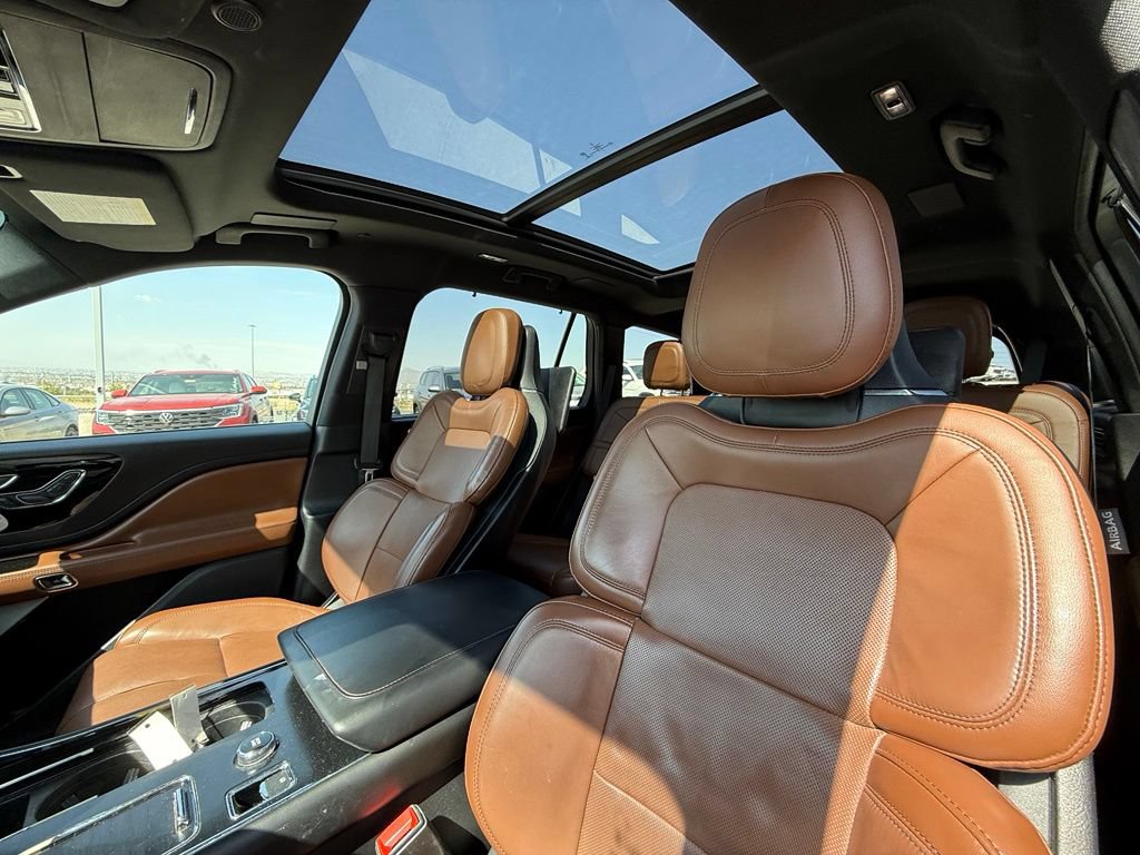 Used 2020 Lincoln Aviator Reserve w/ Equipment Group 202A AWD/4WD image 12