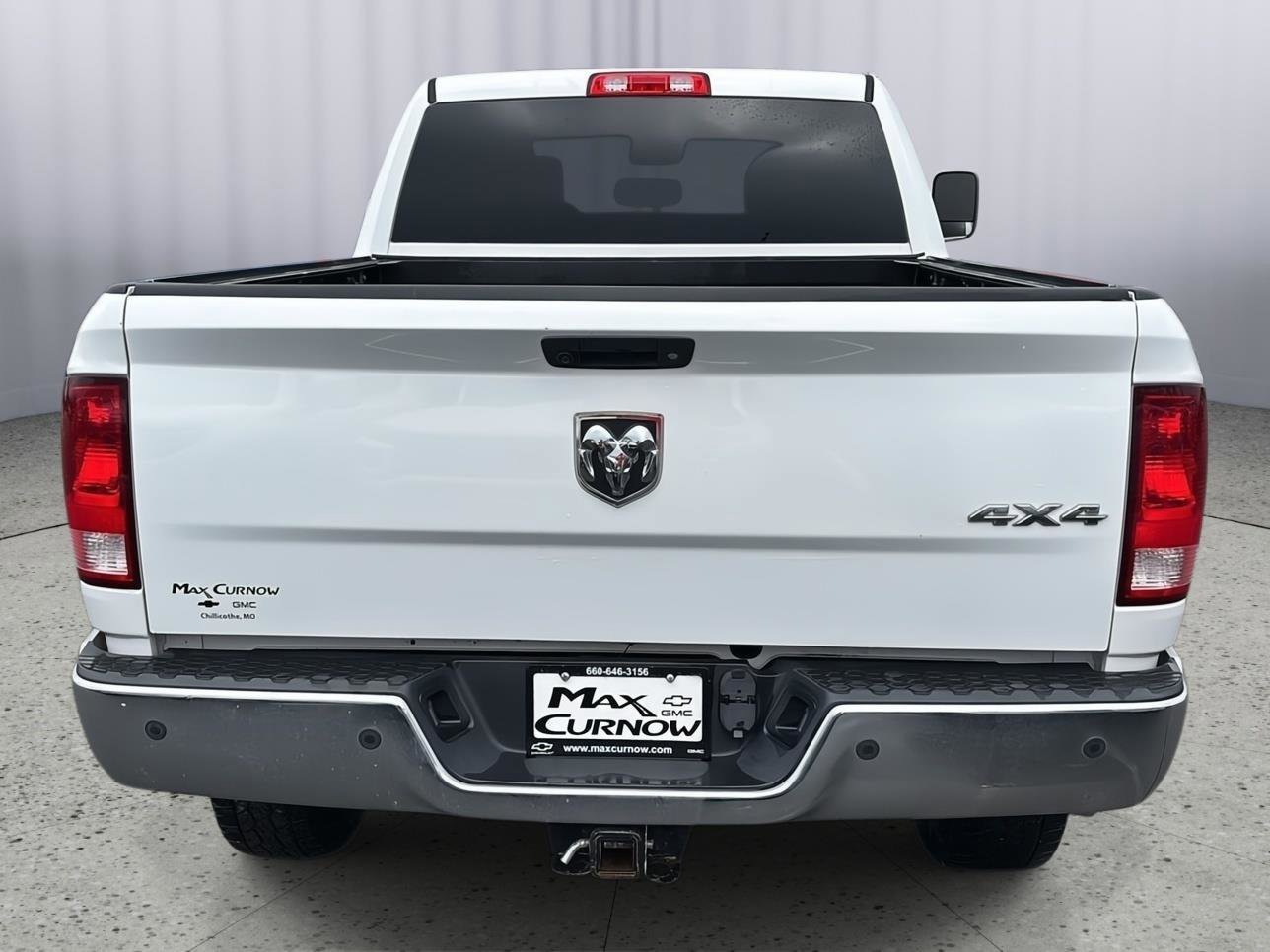 Used 2018 RAM 2500 Tradesman w/ Chrome Appearance Group image 4