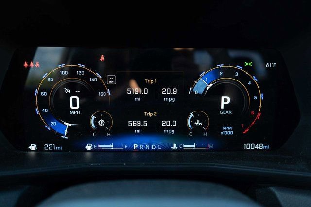 Used 2025 Chevrolet Colorado W/T image 25