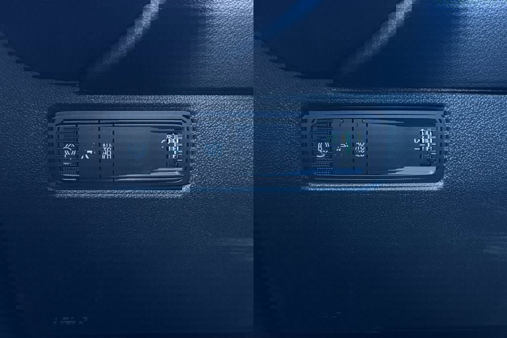 New 2026 Chevrolet Equinox EV LT image 27