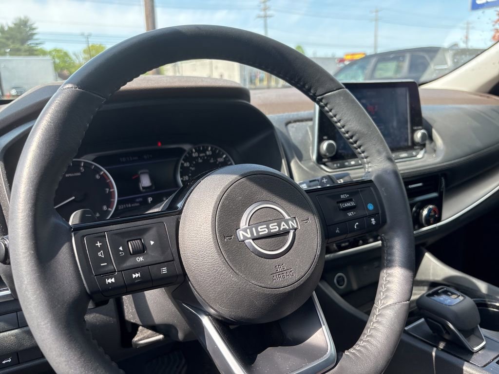 Used 2022 Nissan Rogue SV w/ SV Premium Package AWD/4WD image 10