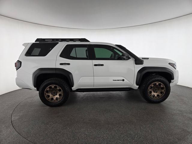 Used 2025 Toyota 4Runner Trailhunter AWD/4WD image 6