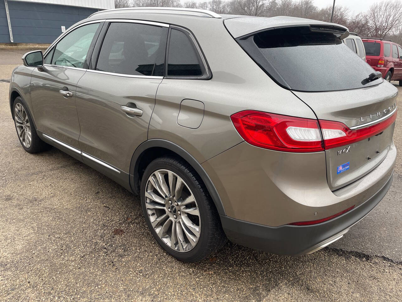 Used 2016 Lincoln MKX Reserve w/ Climate Package image 5