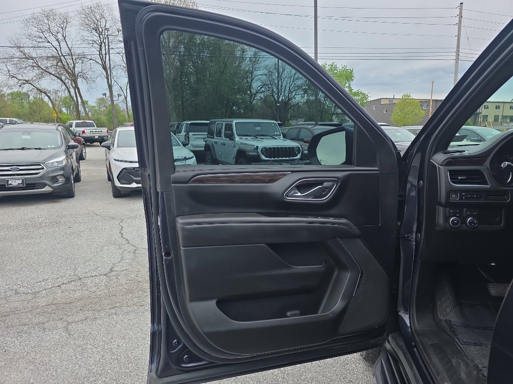 Used 2023 Chevrolet Tahoe LS AWD/4WD image 13