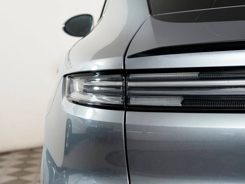 Certified 2026 Porsche Cayenne Coupe AWD/4WD image 12