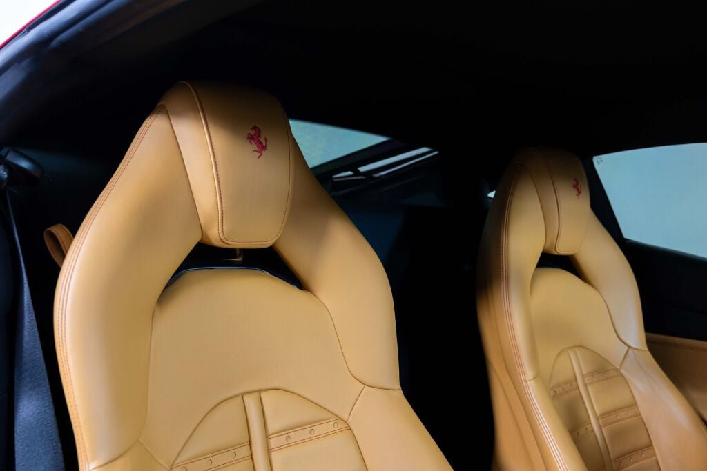 Used 2017 Ferrari 488 GTB RWD image 47
