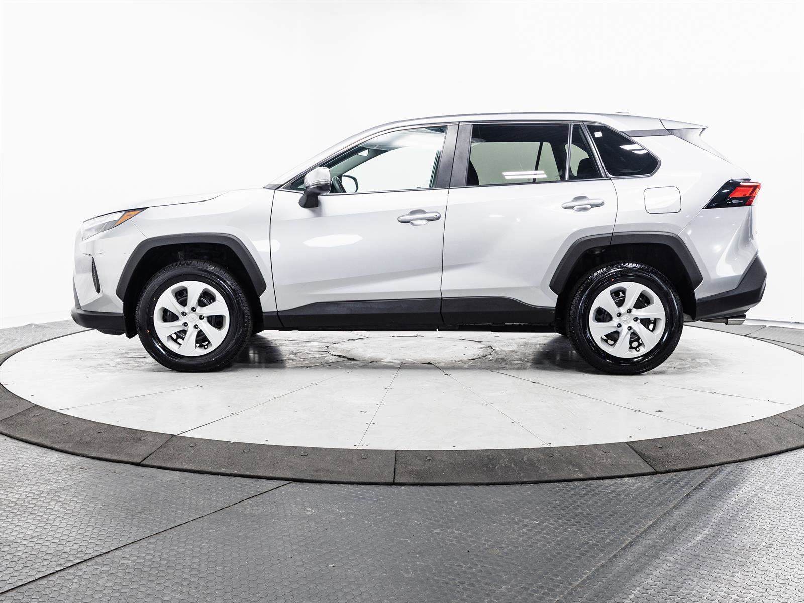 Certified 2024 Toyota RAV4 LE image 7